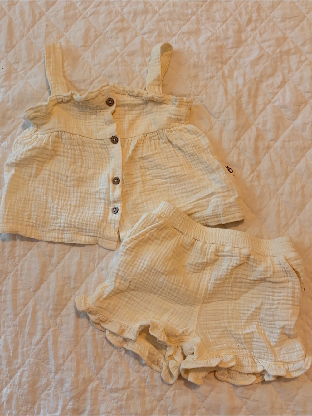 Never worn Cream Muslin Girls' Matching Tank & Ruffle Shorts Set